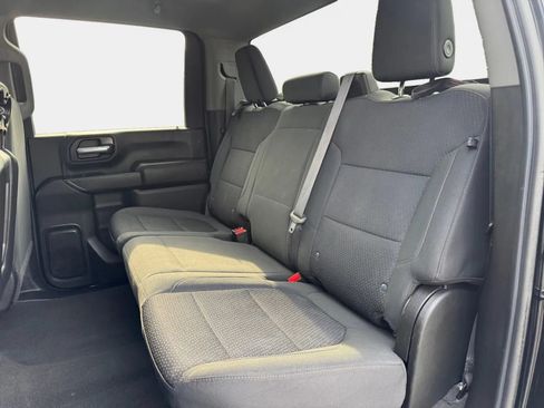 Used 2021 Chevrolet Silverado 2500 Custom w/ Custom Convenience Package AWD/4WD image 11