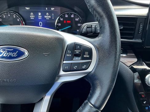 Used 2022 Ford Explorer Limited RWD image 16