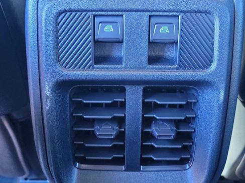 Used 2025 Ford Bronco Badlands AWD/4WD image 20