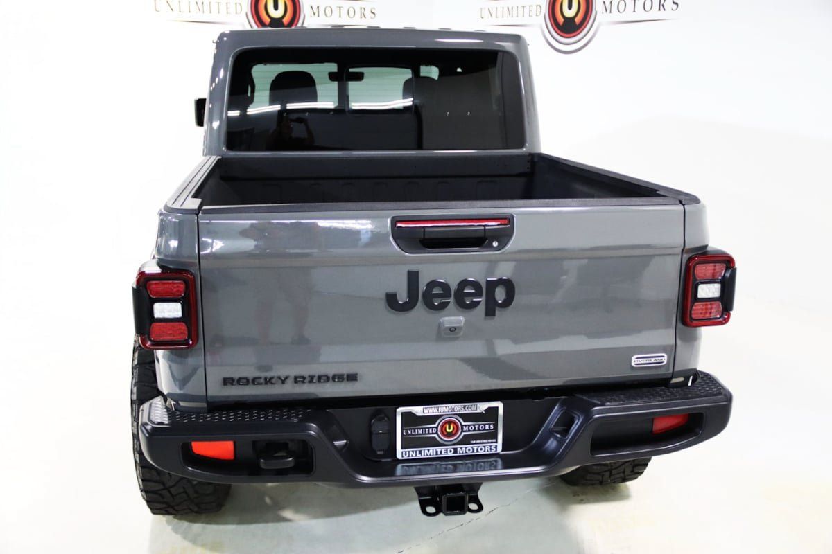 Used 2021 Jeep Gladiator Overland w/ Popular Equipment Package AWD/4WD image 34