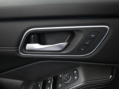 New 2026 Nissan Rogue Platinum w/ Platinum Premium Package image 30