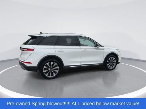 Used 2020 Lincoln Corsair Reserve w/ Equipment Group 201A FWD image 8
