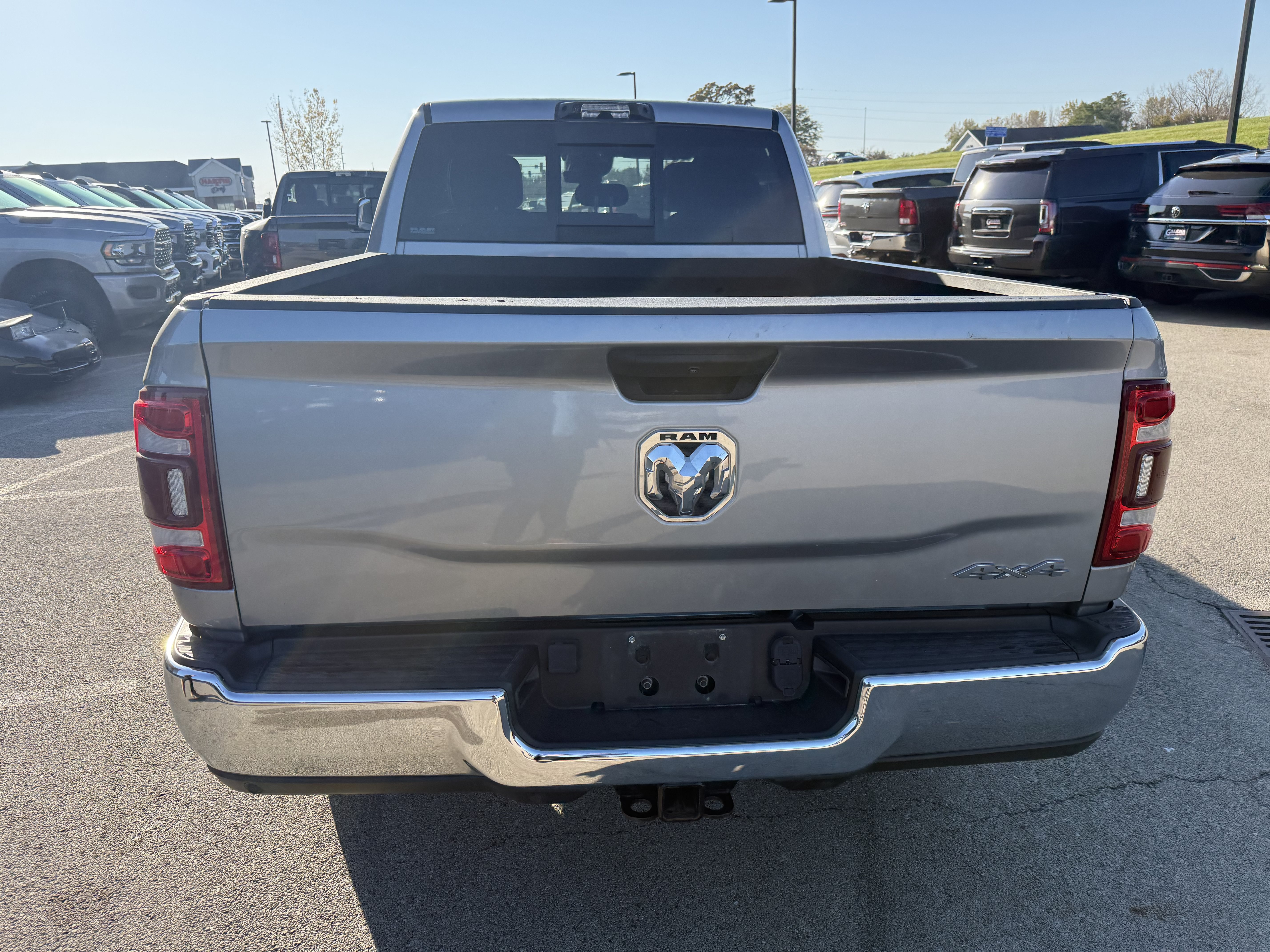 Used 2022 RAM 3500 Tradesman w/ Safety Group AWD/4WD image 11