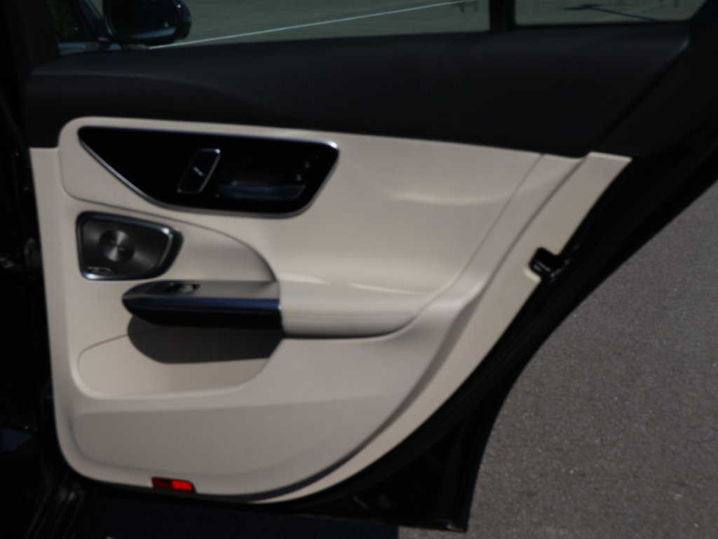 Certified 2026 Mercedes-Benz C 300 4MATIC Sedan image 16