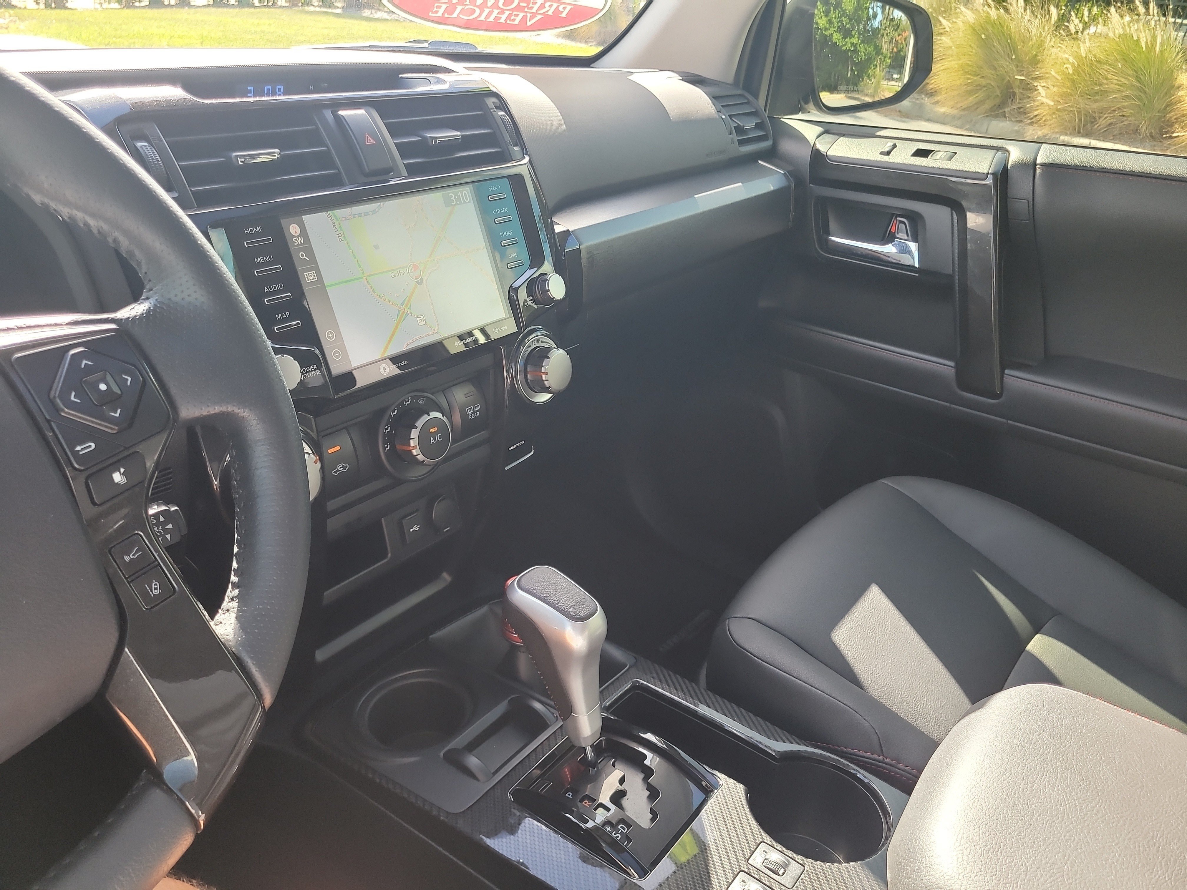 Used 2024 Toyota 4Runner TRD Off-Road Premium w/ Moonroof Package AWD/4WD image 23