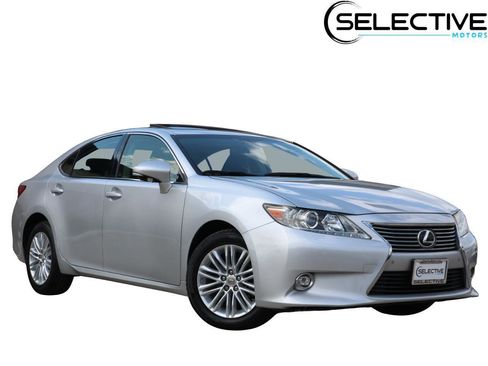 Used 2014 Lexus ES 350 w/ Luxury Package FWD image 1