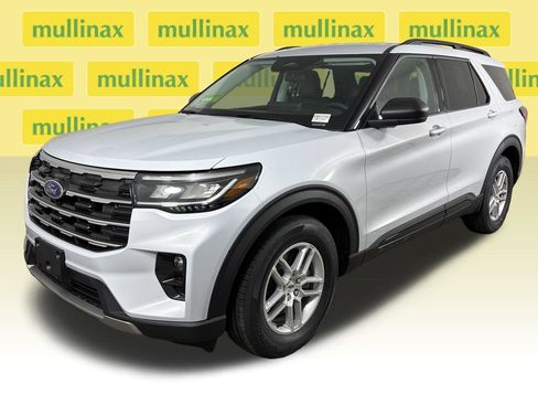New 2026 Ford Explorer Active w/ Active Comfort Package RWD image 14