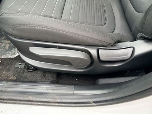 New 2026 Hyundai Santa Cruz SE AWD/4WD image 15