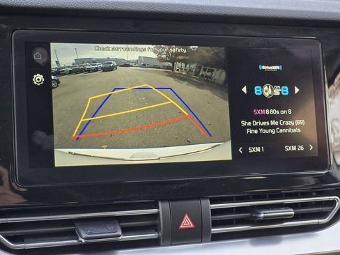 Used 2022 Kia Niro EX w/ Cold Weather Package image 12