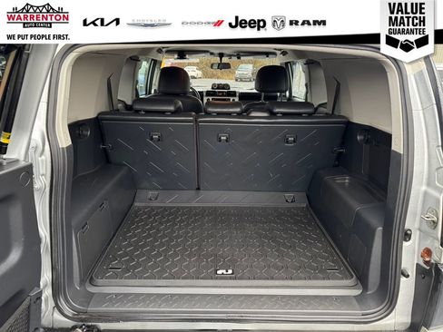 Used 2008 Toyota FJ Cruiser 4WD image 7