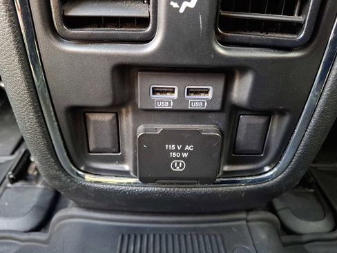 Used 2021 Jeep Grand Cherokee Limited w/ Premium Lighting Group image 12