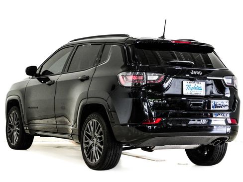 Used 2022 Jeep Compass High Altitude AWD/4WD image 9