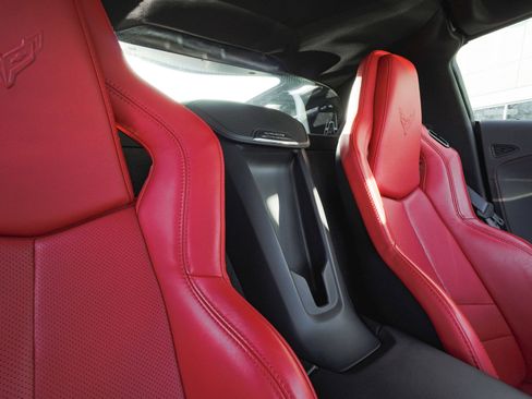 Used 2024 Chevrolet Corvette Stingray Coupe w/ 1LT image 40