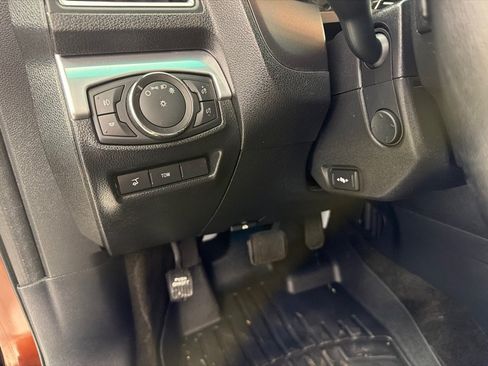 Used 2016 Ford Explorer Sport w/ Equipment Group 401A AWD/4WD image 14