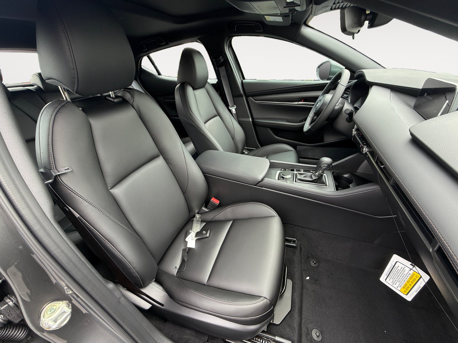 New 2026 MAZDA MAZDA3 s FWD image 19