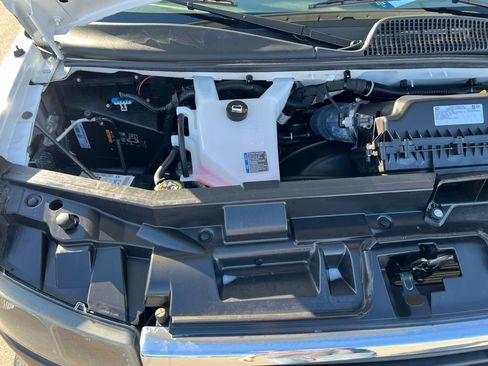 Used 2023 GMC Savana 2500 w/ Driver Convenience Package image 38