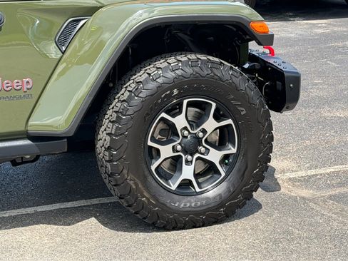 Used 2021 Jeep Wrangler Unlimited Rubicon AWD/4WD image 11