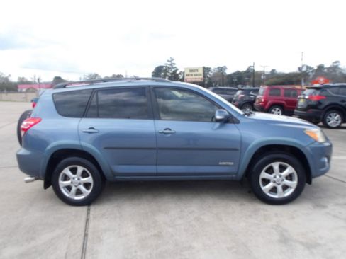Used 2010 Toyota RAV4 Limited image 5