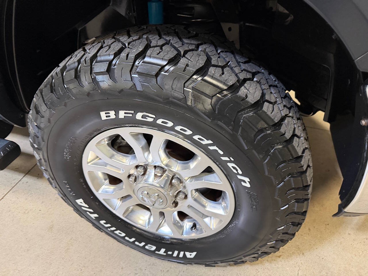 Used 2018 RAM 2500 Tradesman w/ Chrome Appearance Group AWD/4WD image 40