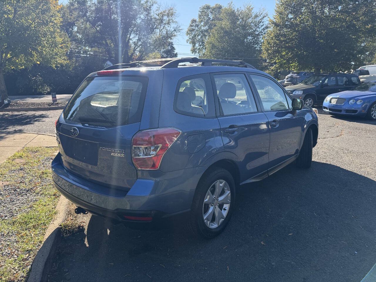 Used 2015 Subaru Forester 2.5i w/ Alloy Wheel Package AWD/4WD image 7