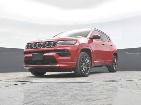 Used 2023 Jeep Compass Limited w/ Elite Group for (Red) Edition AWD/4WD image 25