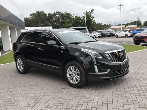 Certified 2022 Cadillac XT5 Luxury FWD image 6