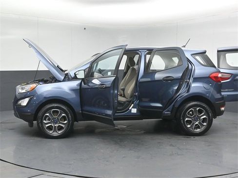 Certified 2022 Ford EcoSport S image 59