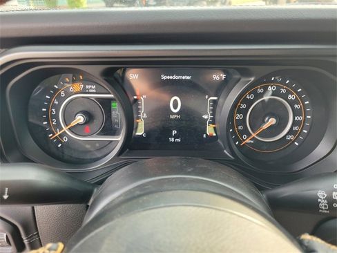 New 2025 Jeep Wrangler Unlimited Rubicon 392 image 33