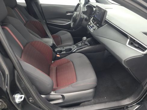 Used 2025 Toyota Corolla SE FWD image 13