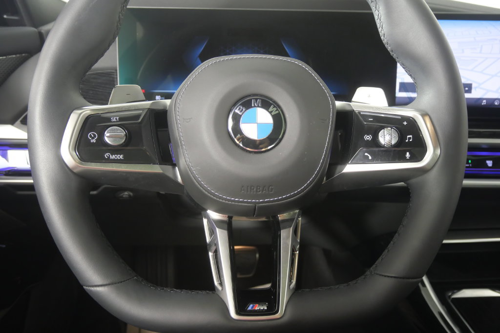 Certified 2026 BMW 740i RWD image 20