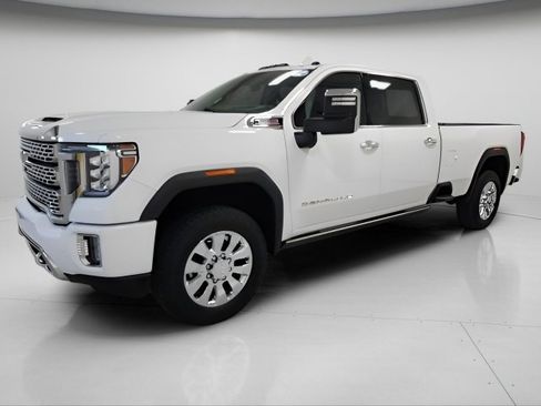 Used 2022 GMC Sierra 2500 Denali w/ Denali Ultimate Package image 3