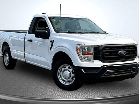 Used 2022 Ford F150 XL w/ Trailer Tow Package RWD image 2