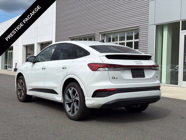 Used 2024 Audi Q4 e-tron Prestige AWD/4WD image 4