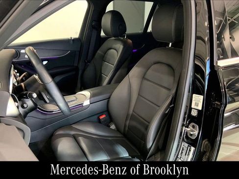 Certified 2022 Mercedes-Benz GLC 300 4MATIC image 9