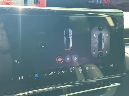 New 2026 Lincoln Nautilus Reserve AWD/4WD image 30