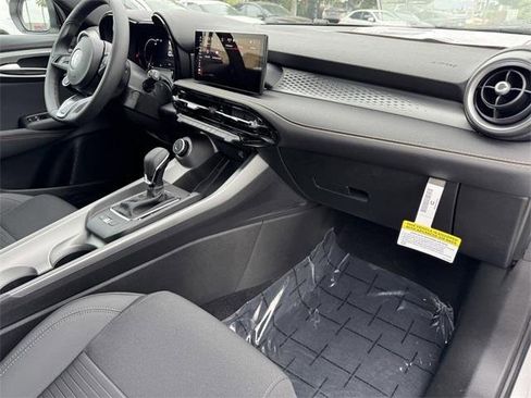 New 2025 Alfa Romeo Tonale image 8