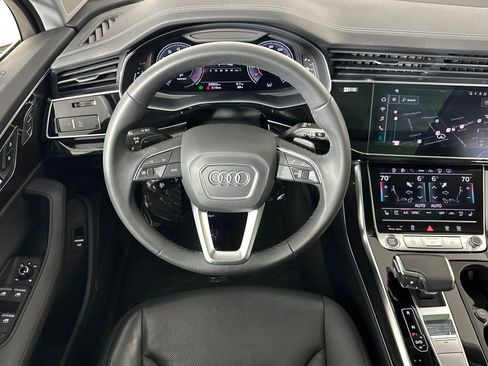 Used 2023 Audi Q7 3.0T Prestige w/ Prestige Package image 13