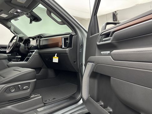 New 2026 GMC Sierra 1500 Denali AWD/4WD image 36