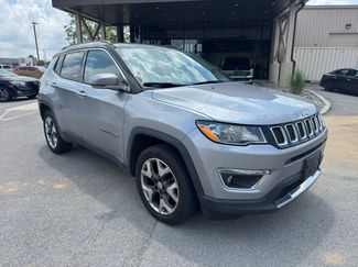 Used 2018 Jeep Compass Limited w/ Navigation Group AWD/4WD video 1