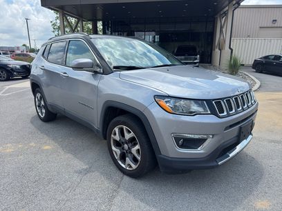 Used 2018 Jeep Compass Limited w/ Navigation Group