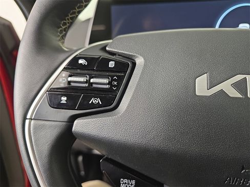 Used 2022 Kia EV6 GT-Line w/ GT-Line Suede Seat Package image 20