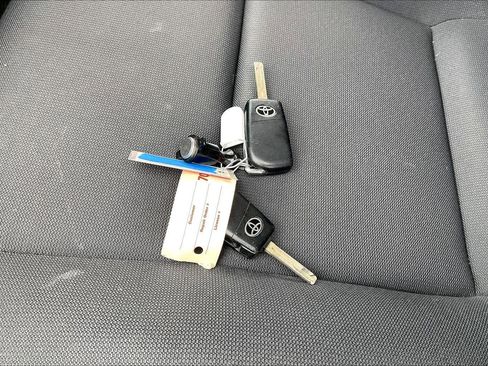 Used 2024 Toyota Corolla LE image 16