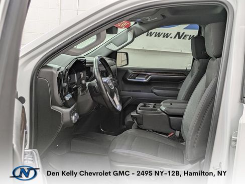 Used 2024 GMC Sierra 1500 Elevation AWD/4WD image 4
