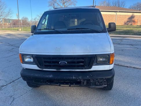 Used 2007 Ford E-250 and Econoline 250 Extended image 5