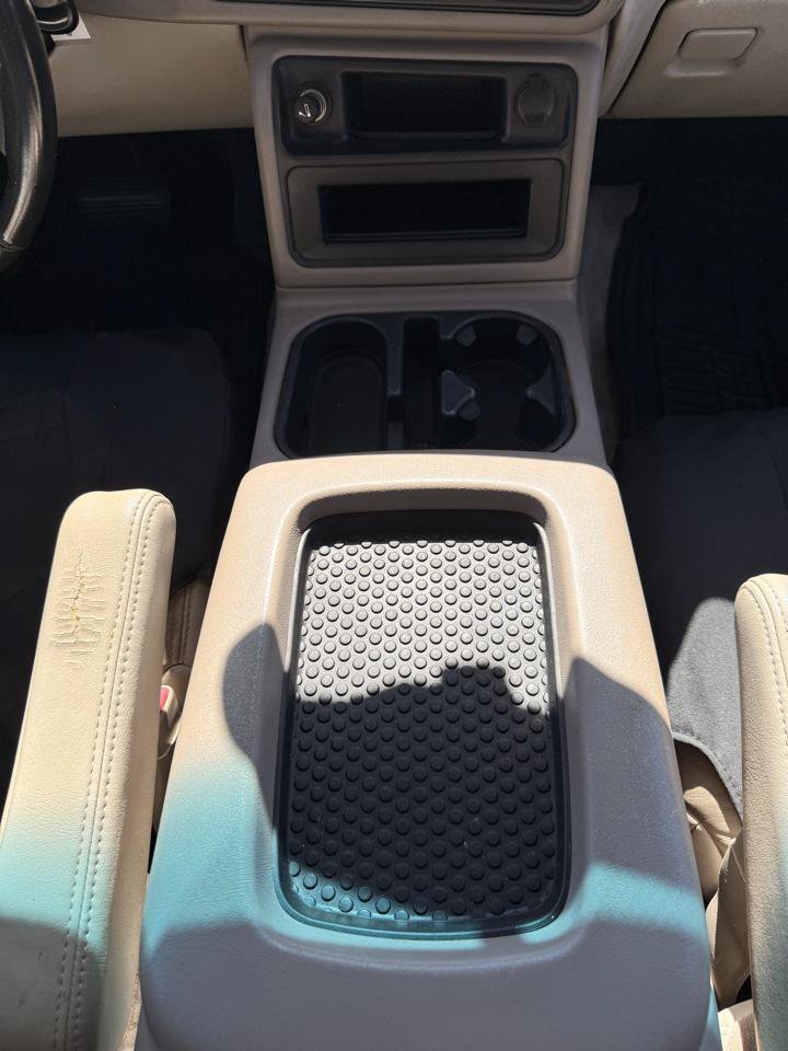 Used 2004 GMC Yukon SLT w/ 1SD Preferred Equipment Group RWD image 14