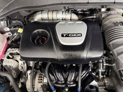 Used 2021 Hyundai Kona Limited AWD/4WD image 31
