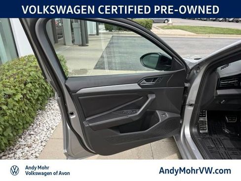 Used 2026 Volkswagen Jetta Sport FWD image 13