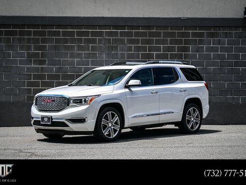 Used 2018 GMC Acadia Denali AWD/4WD image 1