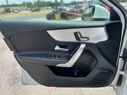 Used 2019 Mercedes-Benz A 220 image 19