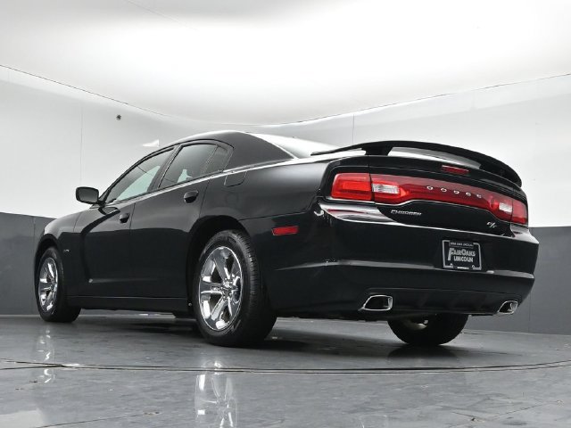 Used 2013 Dodge Charger R/T RWD image 43
